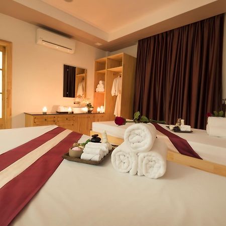 Anik Boutique Hotel Phnom Penh Exterior photo